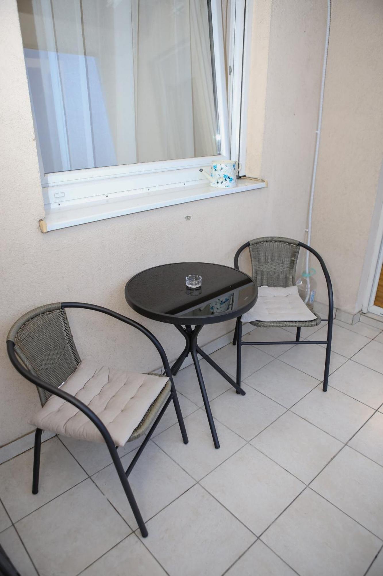 Iva Lux Stan Na Dan Appartement Banja Luka Buitenkant foto